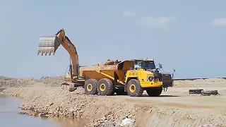 Excavator#cat#komatsu#haevy#driving #warking#construction#love#excavator #subscribe#please#like