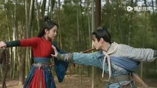 The seemingly fragile girl is actually a kung fu master with extraordinary skills.