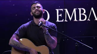 Gusttavo Lima - Tudo Que Vai Um Dia Volta (Voz e Violão)