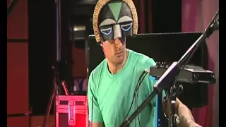 SBTRKT - Hold On (6 Music Live Session)