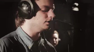 Mac DeMarco - The Stars Keep On Calling My Name - (Here Today Sessions)