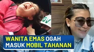 Wanita Emas Ogah Masuk Mobil Tahanan Saat Dijemput, Begini Kata Kejaksaan Agung