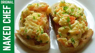 How to make Scrambled Eggs with smoked salmon recipe