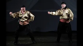 Effendi Dabkeh Company in the 4th Oriental Dance Festival in Nyíregyháza - Estella Bellydance Studio