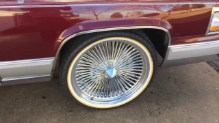 1992 Cadillac Brougham D'Elegance 22 wire rims and Vogue Tyres