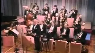 Benny Goodman Let's Dance Don't Be That Way   RealPlayer SP 動画検索   Powered by Woopie