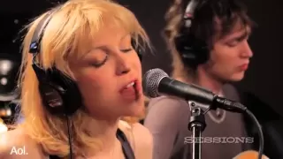 Hole - Pacific Coast Highway (acoustic) (HD)