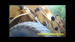 Caterpillar 966C Rubber Tire Wheel Loader - Moving Dirt