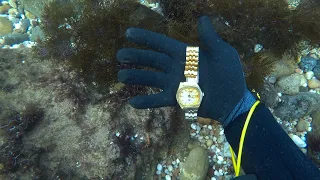 UNDERWATER TRESURE HUNT - FOUND MOBILE PHONE, SILVER JEWELERY, WALLET AND MONEY