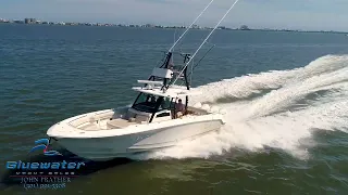 2022 Boston Whaler 380 Outrage