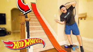 500FT HOT WHEELS TRACK AROUND MY HOUSE!