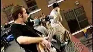 Limp Bizkit live nookie to the guerilla tour 1999