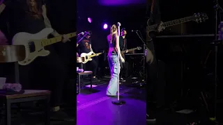 Danielle Bradbery singing The Day That I'm Over You in NYC at the Mercury Lounge (upcoming new song)