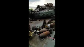 Околиці Харкова під час війни: знищена рашистська техніка на виїзді з Харкова у бік Чугуєва.