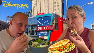 ON TESTE LA NOUVEAUTE " SHAWARMA " UN KEBAB INCROYABLE AU RESTAURANT SUPER DINER A DISNEYLAND PARIS