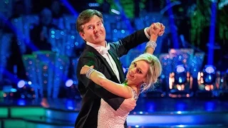 Daniel O'Donnell & Kristina Waltz to 'When Irish Eyes Are Smiling' - Strictly Come Dancing: 2015