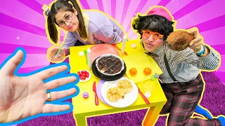 Komik videolar - Okutay ve Cicisu ile eğlenceli oyun - Yaramazlar yemekleri mahvettiler! Türkçe izle