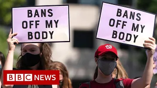 Texas abortion law temporarily blocked by judge  - BBC News