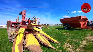 Vintage New Holland Self Propelled Forage Harvester