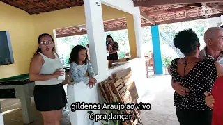 FORRÓ SÓ PRESTA DESSE JEITO GILDENES ARAÚJO AO VIVO  EM LAGAMAR-TOCANDO TECLADO EM RITMO DE XOTE