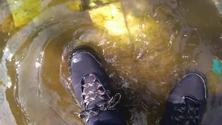 Quechua shoes NH150 is it really waterproof? Test in water