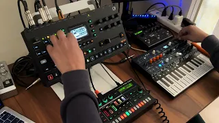 Dawless techno groove w/ Octatrack Microfreak TR6S