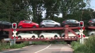 German Railroad Crossing - Bindsberger Weg Elten 1