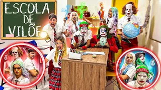 VÁRIOS VÍDEOS DIVERTIDOS DA ESCOLA DE SUPER VILÕES DO VINIBUG!!