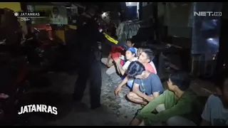 Tim Thunder Bubarkan Tawuran Malam di Makassar - JATANRAS