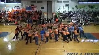 FLASH MOB High School Teachers - One Direction - What Makes You Beautiful