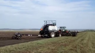 Трактор John Deere 8430 и посевной комплекс Flexi Coil