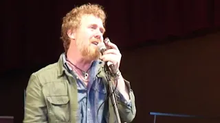 Glen Hansard - Smile (Live 2013) [Pearl Jam cover]