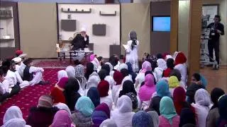 Bustan-e-Waqf-e-Nau 30th November 2013 with Hazrat Mirza Masroor Ahmad