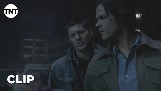 Supernatural: Sam and Dean Meet the Ghostfacers - Season 3 [CLIP] | TNT