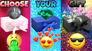 CHOOSE YOUR GIFT 🤩💝🤮 : 3 gift box challenge