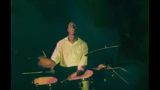 Art Blakey & Lee Morgan - 1961 - Impulse! - 04 You Don't Know What Love Is
