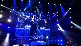 Ozzy Osbourne - Let Me Hear You Scream live Vancouver B.C