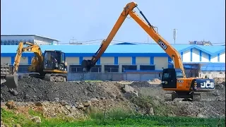 Long Reach JCB Excavator Dredging Canal