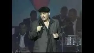 Por eso ella está conmigo - Jhonny Rivera en vivo