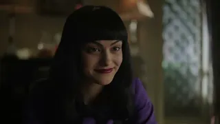 Veronica Helps Jughead Negotiate - Riverdale 7x16 Scene