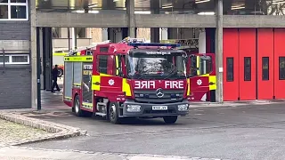 London Fire Brigade - A21 Paddington’s Pump Ladder (A211) responding to an incident.