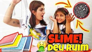 MINHA MÃE REAGINDO AO QUE SOBROU DO MEU MATERIAL ESCOLAR NO MEIO DO ANO 2019 | SLIME NA MOCHILA.