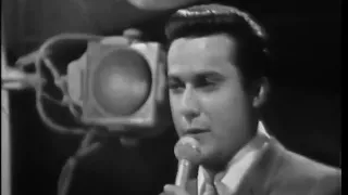 Jack Jones sings The Race Is On live 1965