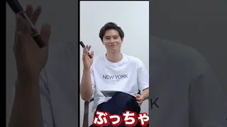 How Ran attract girls #rantakahashi Watch full RanRui channel. He is so adorable