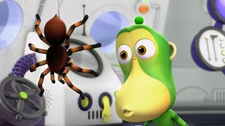 Poisonous SPIDER 🕷️ Alien Monkeys - Animation for Kids | WOW CLUB