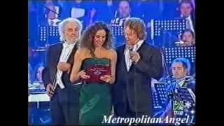 Simply Red In Vatican Christmas Concert "You Make Me Feel Brand New"