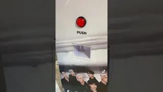 IKON - FLASHBACK KTOWN4U Lucky Draw