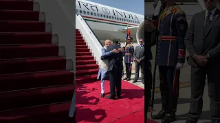 Prime Minister of Egypt receives PM Modi upon his arrival in Cairo