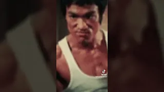 Bruce lee vs Batman