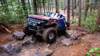 Rock crawling in tahuya WA ORV